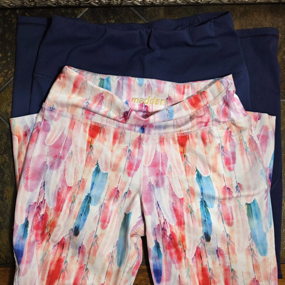 2 For $12 - Activewear - Madden NYC & Lingswallow Leggings - Sz Small - Picture 1 of 5